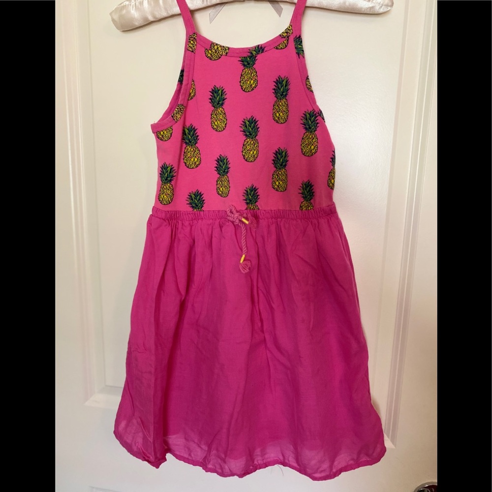 Girls dress